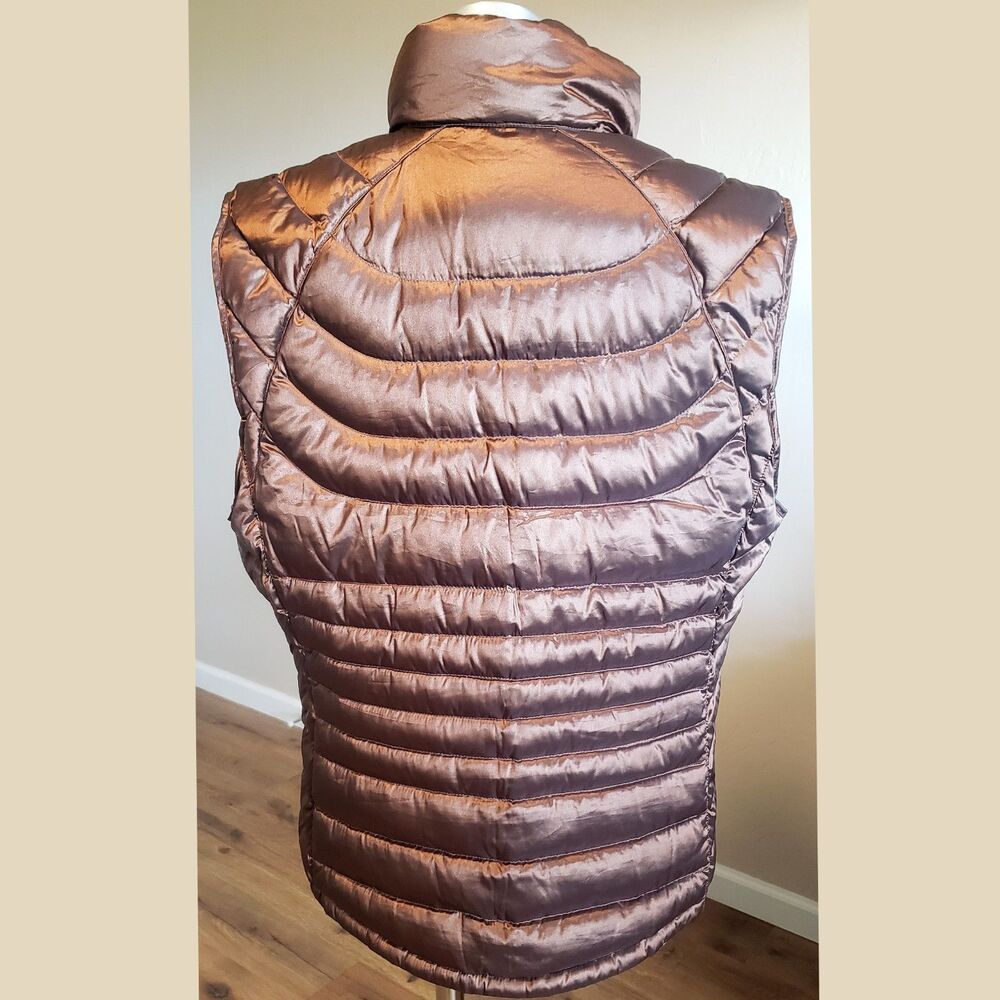 Bernardo Puffer Womens Size XL Brown Packable Quilted Goose Down Outdoor Vest - Picture 4 of 10